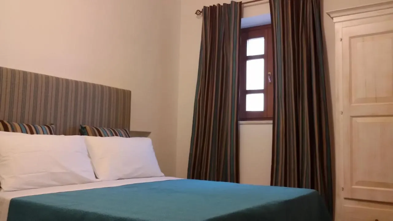 Girasole Boutique B&B Riola Sardo İtalya